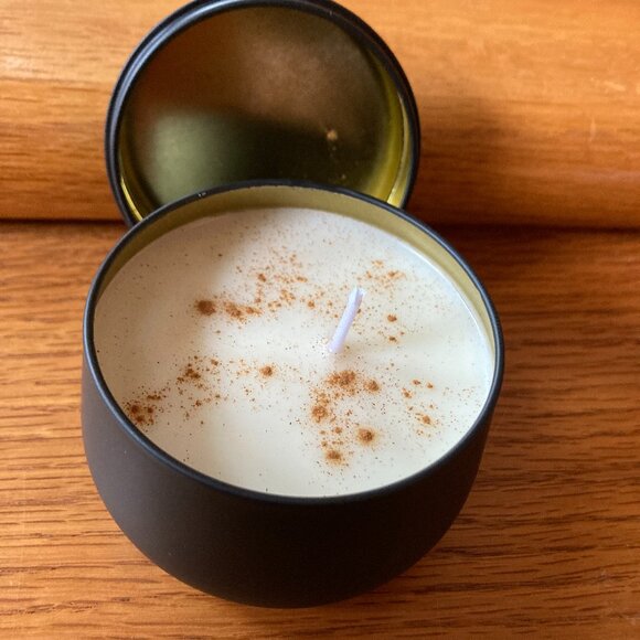 Snickerdoodle 4oz Candle Hand Poured NEW Handcrafted - Picture 1 of 7